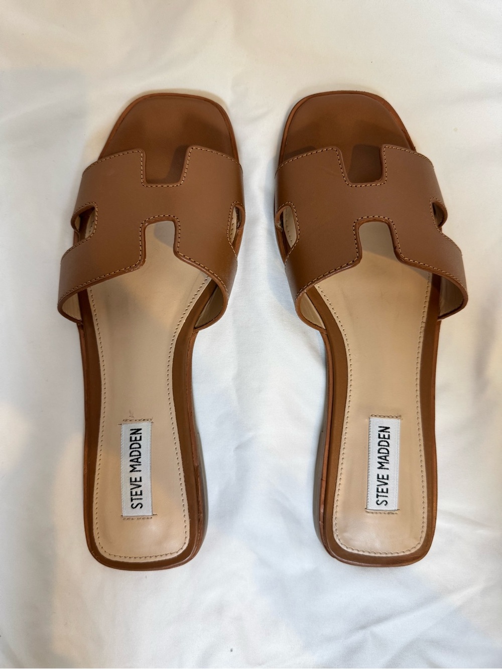 Steve Madden Hadyn Cognac Leather Sandals - Picture 2 of 4